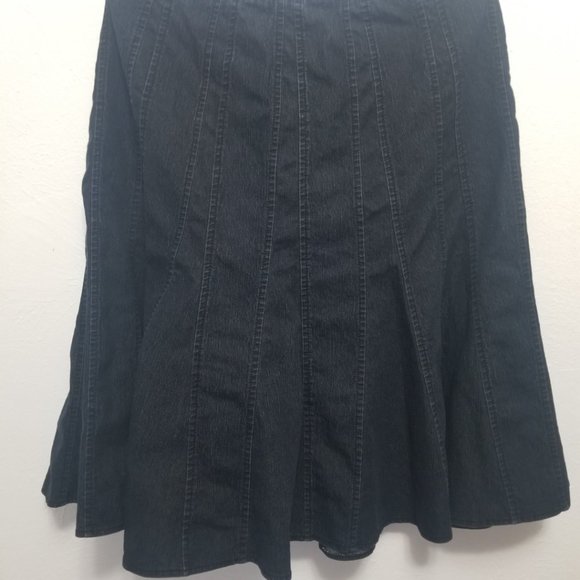 Larry Levine Black Stretch Flared Denim Skirt 10 - Picture 4 of 12